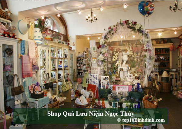 Shop Quà Lưu Niệm Ngọc Thúy